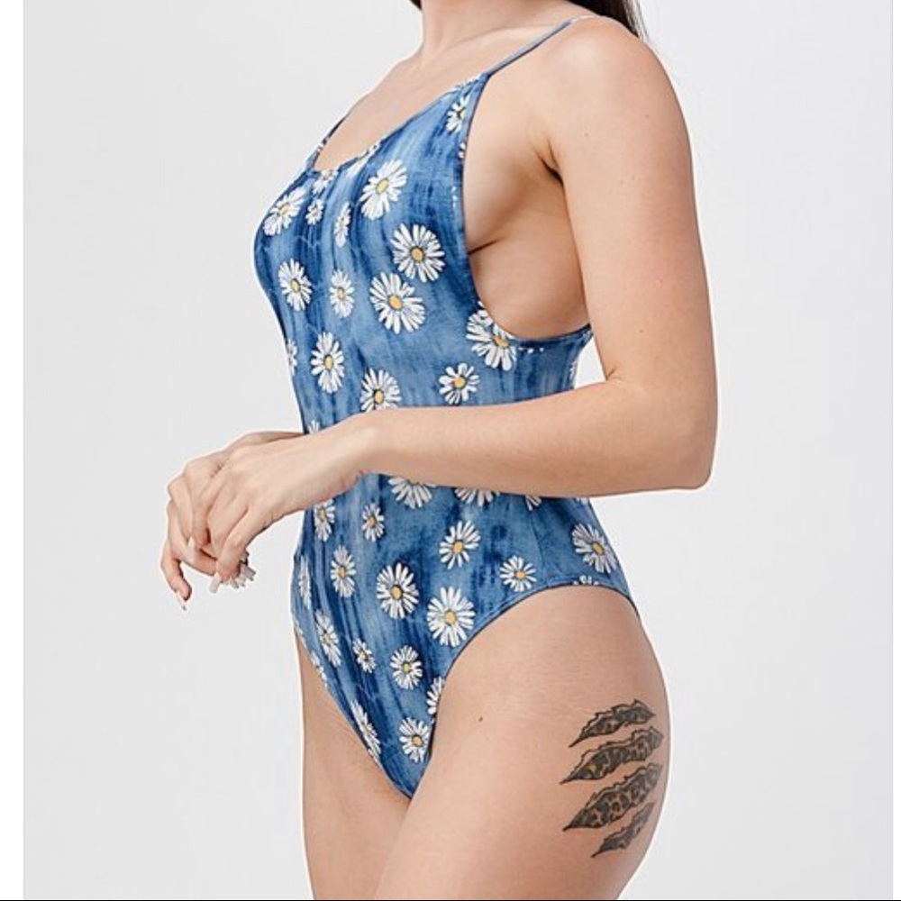 Daisy onzie